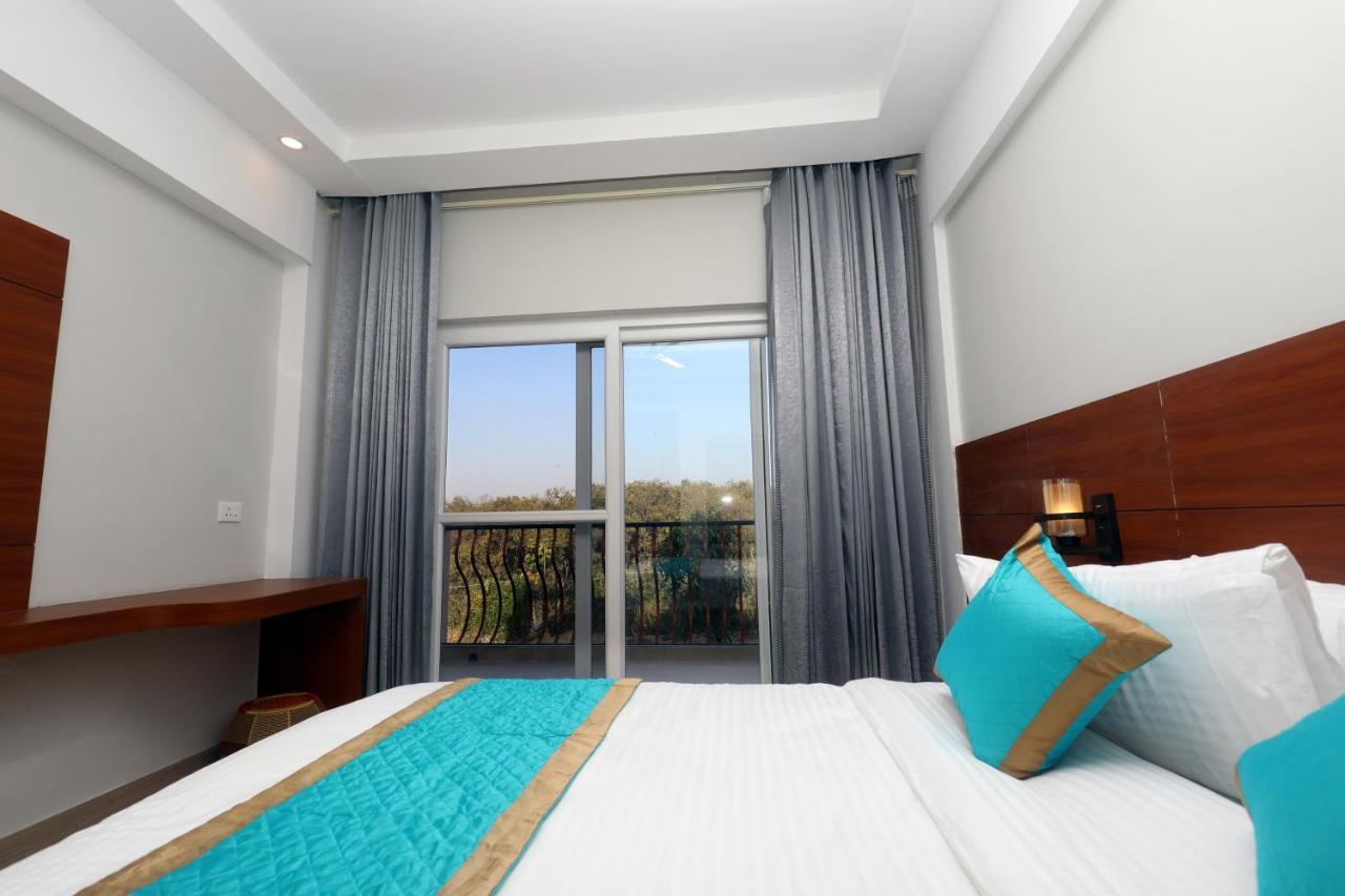 Aar Resort & Spa Jhājra Buitenkant foto